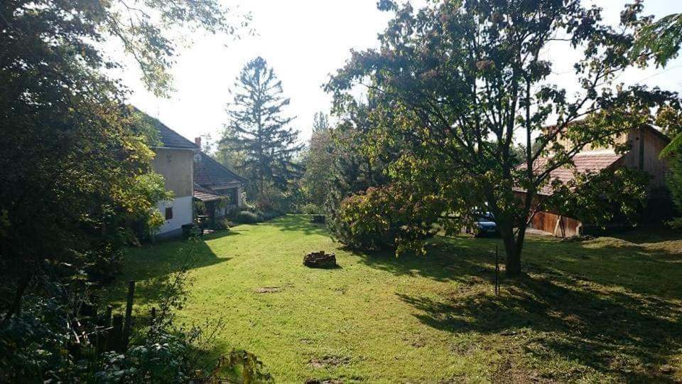 Willa Nyugalomsziget Kotcse Zewnętrze zdjęcie